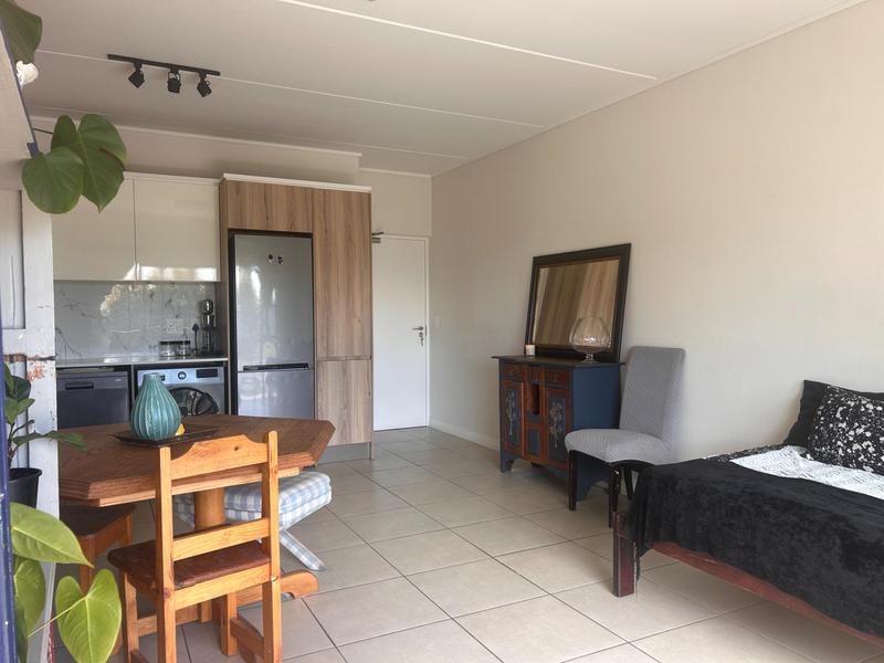 To Let 2 Bedroom Property for Rent in Sandown Western Cape